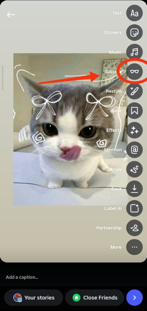 Ray-Ban Meta photo converter for Instagram Story - where to tap glasses icon circled in red